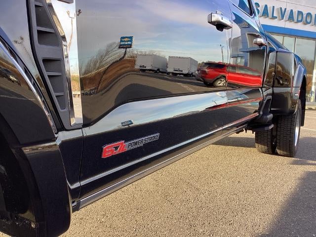 2024 Ford Super Duty F-450 DRW Limited 4WD Crew Cab 8' Box