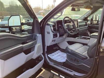 2024 Ford Super Duty F-450 DRW Limited 4WD Crew Cab 8' Box