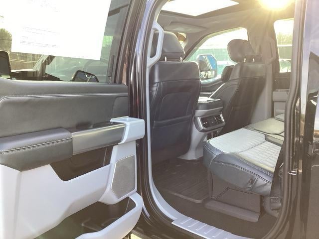 2024 Ford Super Duty F-450 DRW Limited 4WD Crew Cab 8' Box