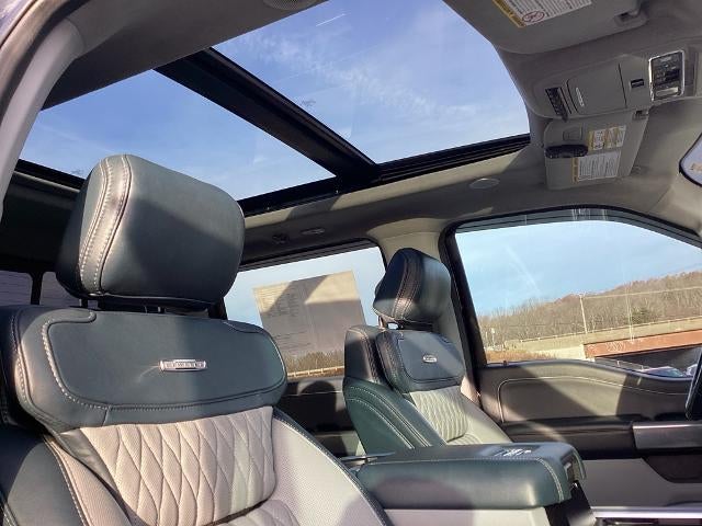 2024 Ford Super Duty F-450 DRW Limited 4WD Crew Cab 8' Box