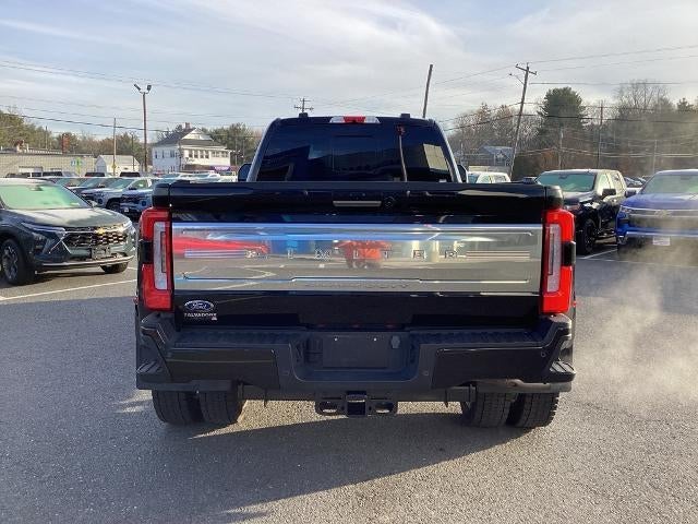 2024 Ford Super Duty F-450 DRW Limited 4WD Crew Cab 8' Box