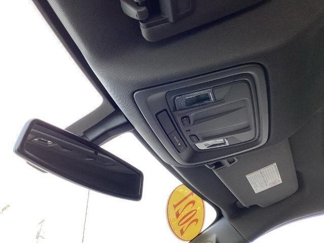 2021 Chevrolet Silverado 3500 HD CC 4WD Reg Cab 146" WB, 60" CA Work Truck