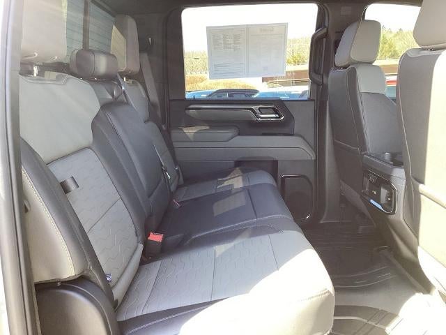 2025 Chevrolet Silverado 2500 HD Crew Cab Standard Box 4-Wheel Drive ZR2