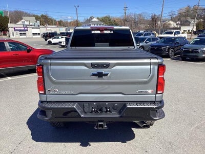 2025 Chevrolet Silverado 2500 HD Crew Cab Standard Box 4-Wheel Drive ZR2