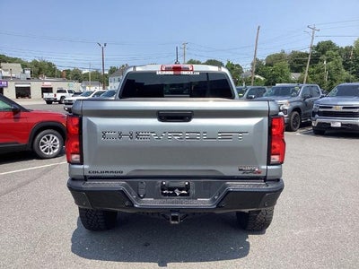 2023 Chevrolet Colorado Crew Cab Short Box 4-Wheel Drive ZR2
