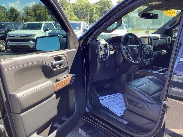 2019 Chevrolet Silverado 1500 Crew Cab Short Box 4-Wheel Drive High Country