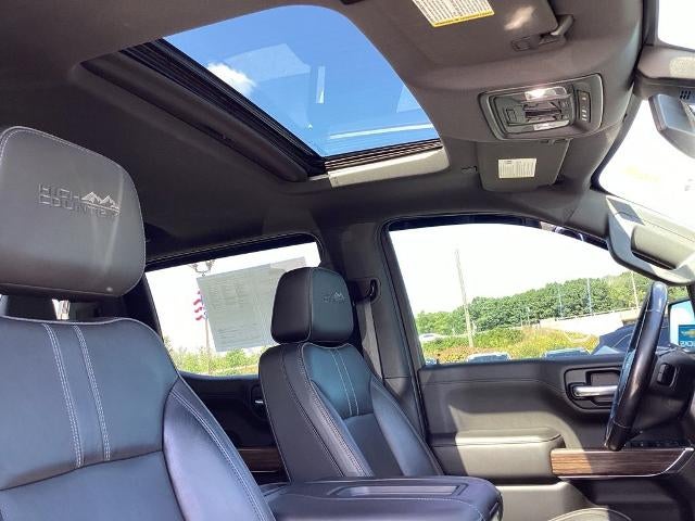 2019 Chevrolet Silverado 1500 Crew Cab Short Box 4-Wheel Drive High Country