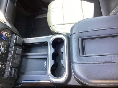 2019 Chevrolet Silverado 1500 Crew Cab Short Box 4-Wheel Drive High Country