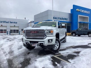 2018 GMC Sierra 3500HD Crew Cab Standard Box 4-Wheel Drive Denali