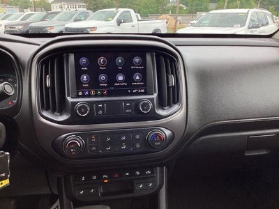 2021 GMC Canyon Crew Cab Short Box 4-Wheel Drive AT4 w/Leather