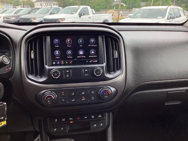 2021 GMC Canyon Crew Cab Short Box 4-Wheel Drive AT4 w/Leather