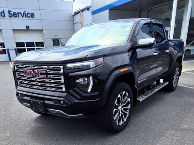 2024 GMC Canyon Crew Cab Short Box 4-Wheel Drive Denali