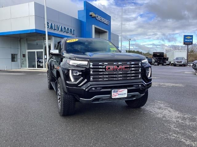 2024 GMC Canyon Crew Cab Short Box 4-Wheel Drive Denali