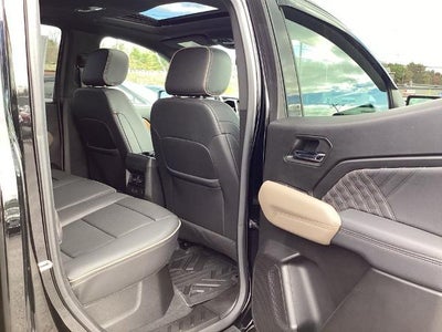 2024 GMC Canyon Crew Cab Short Box 4-Wheel Drive Denali
