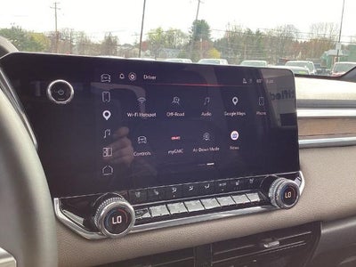 2024 GMC Canyon Crew Cab Short Box 4-Wheel Drive Denali
