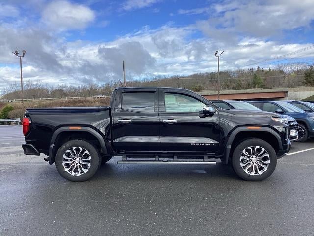 2024 GMC Canyon Crew Cab Short Box 4-Wheel Drive Denali
