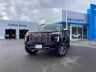 2024 GMC Canyon Crew Cab Short Box 4-Wheel Drive Denali