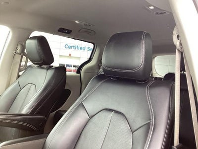 2024 Chrysler Pacifica Touring L FWD