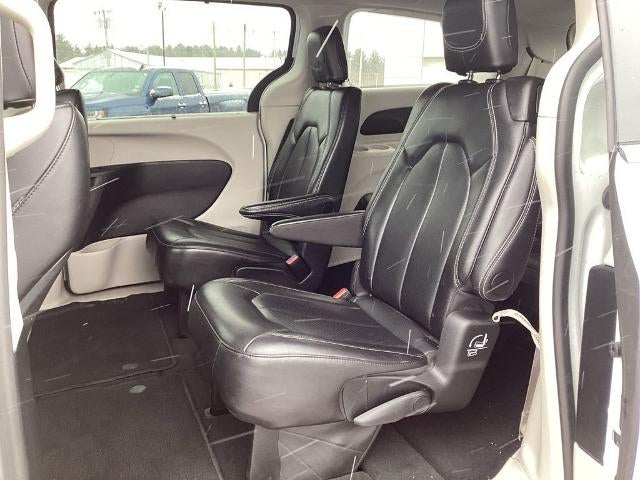 2024 Chrysler Pacifica Touring L FWD