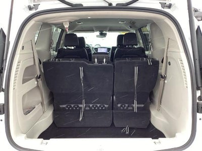 2024 Chrysler Pacifica Touring L FWD