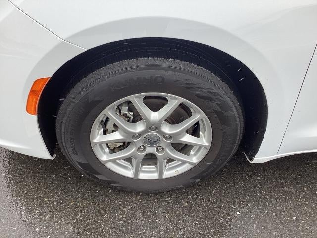 2024 Chrysler Pacifica Touring L FWD