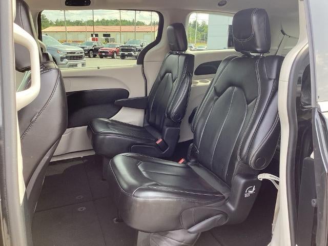 2023 Chrysler Pacifica Touring L FWD