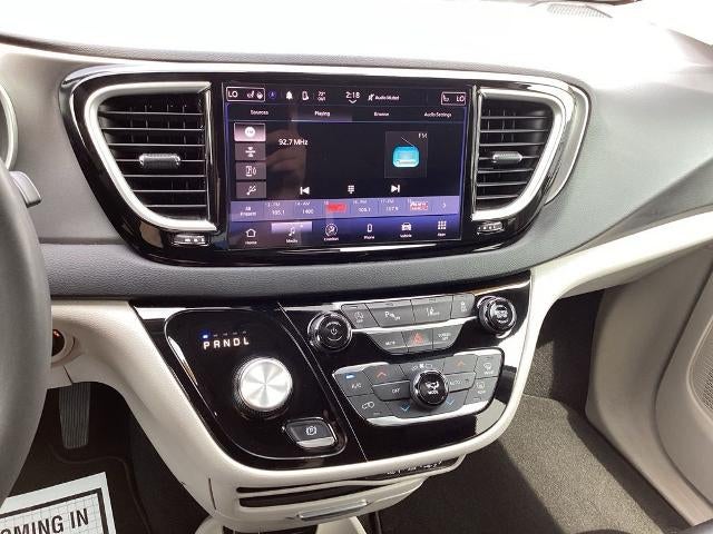 2023 Chrysler Pacifica Touring L FWD