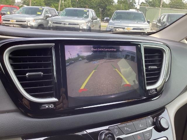 2023 Chrysler Pacifica Touring L FWD