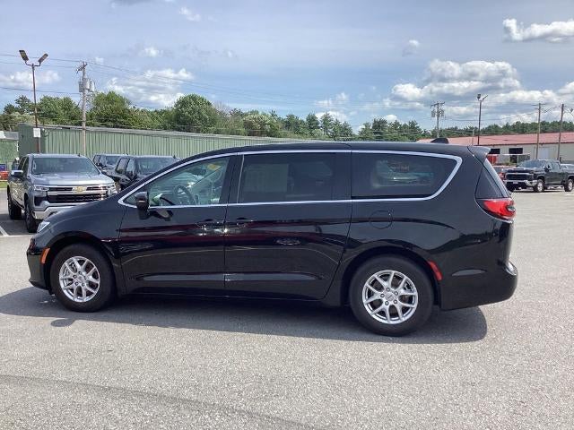 2023 Chrysler Pacifica Touring L FWD