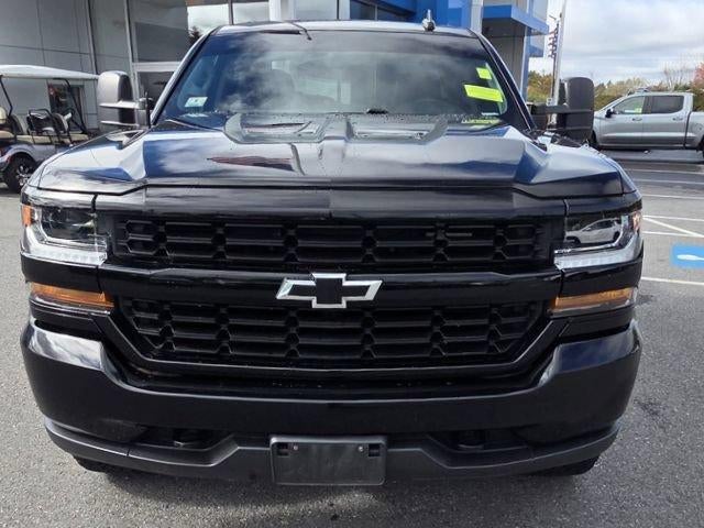 2019 Chevrolet Silverado 1500 LD Double Cab Standard Box 4-Wheel Drive Custom