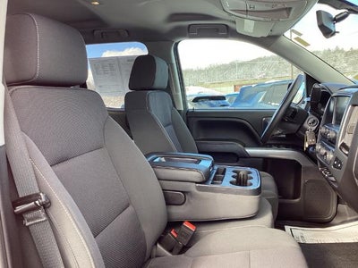 2018 Chevrolet Silverado 1500 Double Cab Standard Box 4-Wheel Drive LT