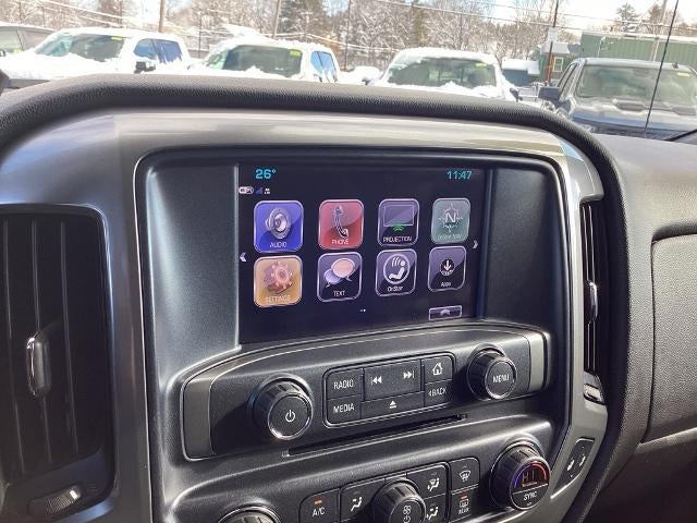 2018 Chevrolet Silverado 1500 Double Cab Standard Box 4-Wheel Drive LT