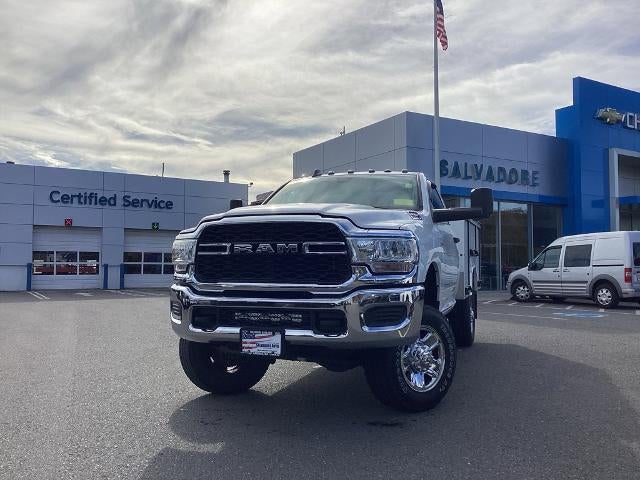 2020 RAM 3500 Tradesman 4x4 Reg Cab 8' Box