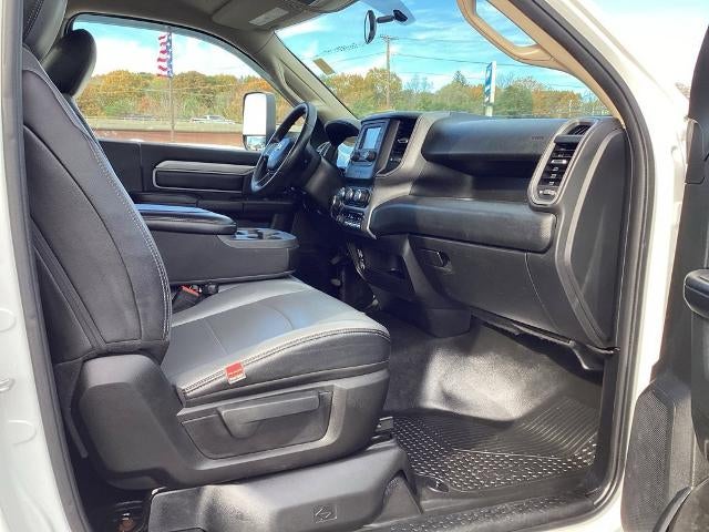 2020 RAM 3500 Tradesman 4x4 Reg Cab 8' Box