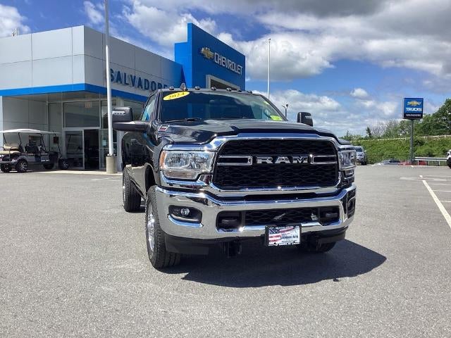 2024 RAM 3500 Tradesman 4x4 Reg Cab 8' Box