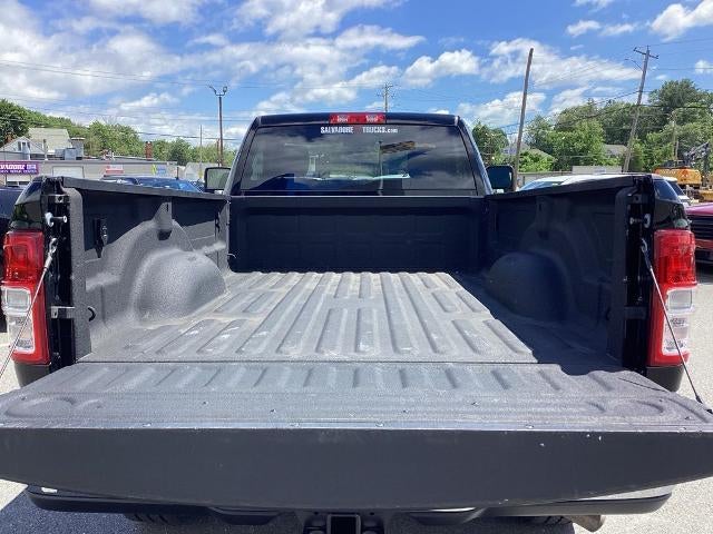 2024 RAM 3500 Tradesman 4x4 Reg Cab 8' Box