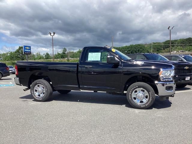 2024 RAM 3500 Tradesman 4x4 Reg Cab 8' Box