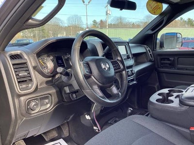 2022 RAM 3500 Tradesman 4x4 Crew Cab 6'4" Box