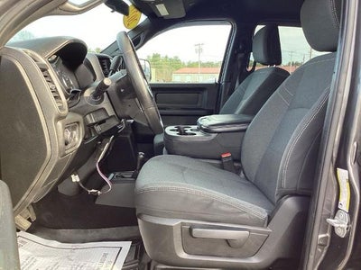 2022 RAM 3500 Tradesman 4x4 Crew Cab 6'4" Box