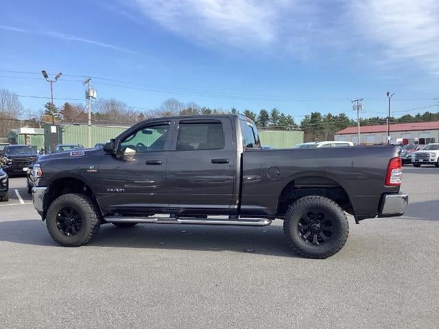2022 RAM 3500 Tradesman 4x4 Crew Cab 6'4" Box