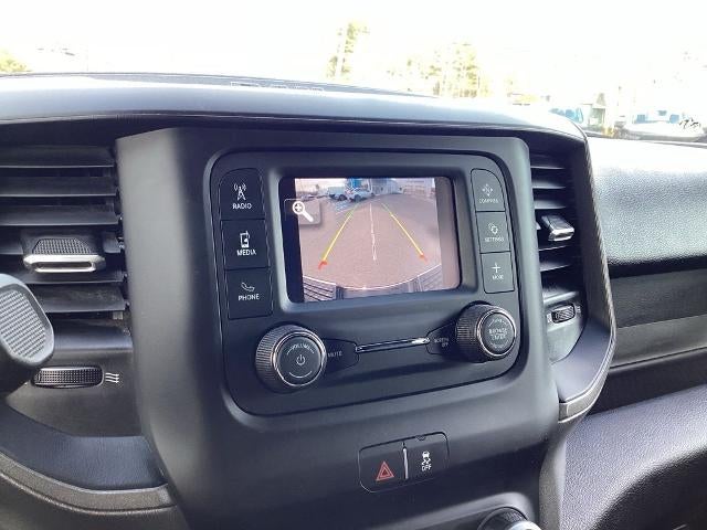 2022 RAM 3500 Tradesman 4x4 Crew Cab 6'4" Box