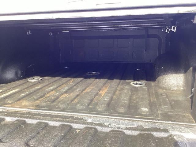 2022 RAM 3500 Tradesman 4x4 Crew Cab 6'4" Box