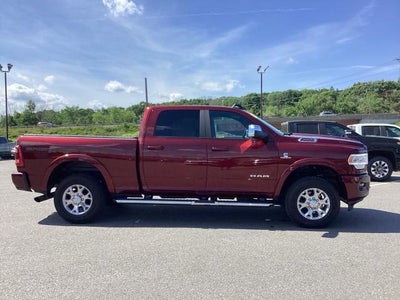 2022 RAM 3500 Laramie 4x4 Crew Cab 6'4" Box