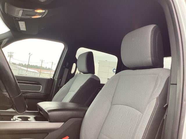 2022 RAM 3500 Big Horn 4x4 Crew Cab 8' Box