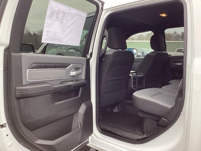 2022 RAM 3500 Big Horn 4x4 Crew Cab 8' Box