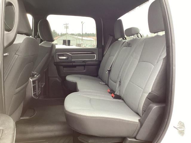 2022 RAM 3500 Big Horn 4x4 Crew Cab 8' Box