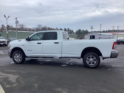 2022 RAM 3500 Big Horn 4x4 Crew Cab 8' Box
