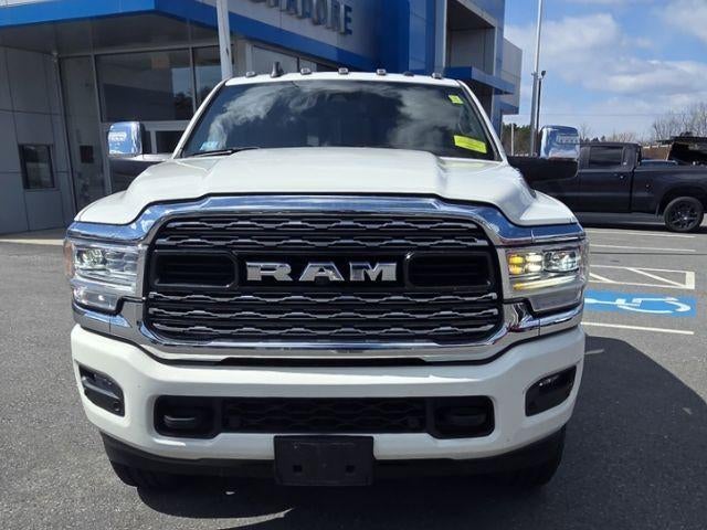 2023 RAM 3500 Limited 4x4 Crew Cab 8' Box