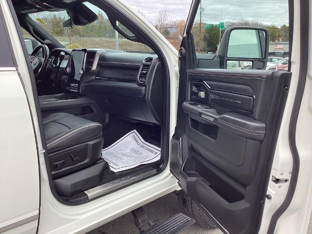 2023 RAM 3500 Limited 4x4 Crew Cab 8' Box