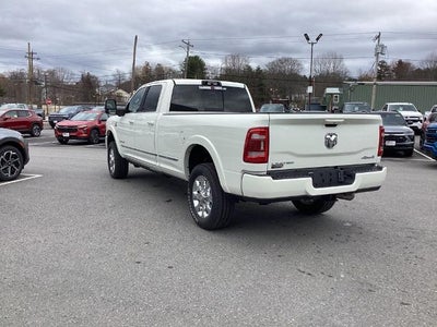 2023 RAM 3500 Limited 4x4 Crew Cab 8' Box
